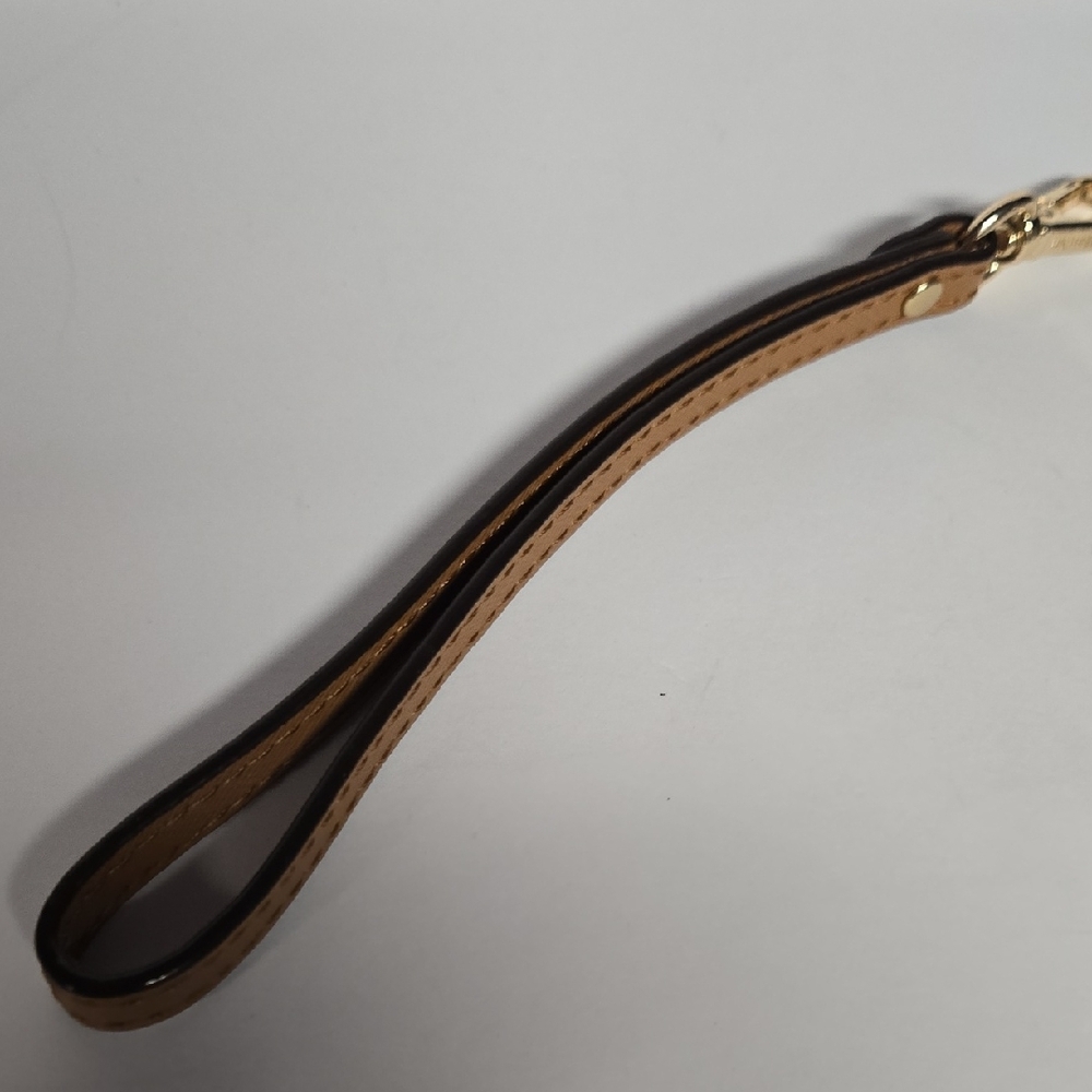 Michael Kors Tan Leather Wristlet Strap with Gold Hardware EUC 7.5"x.5" - Picture 4 of 5